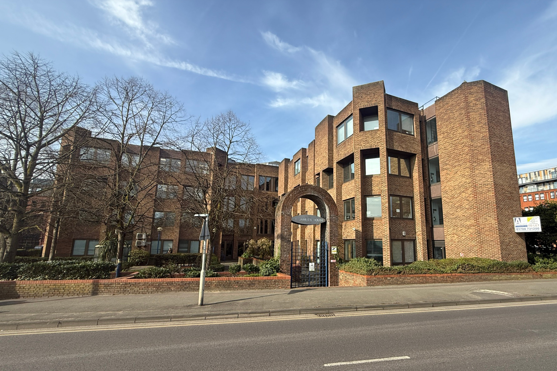 St_James_House_Vandermolen_Real_Estate