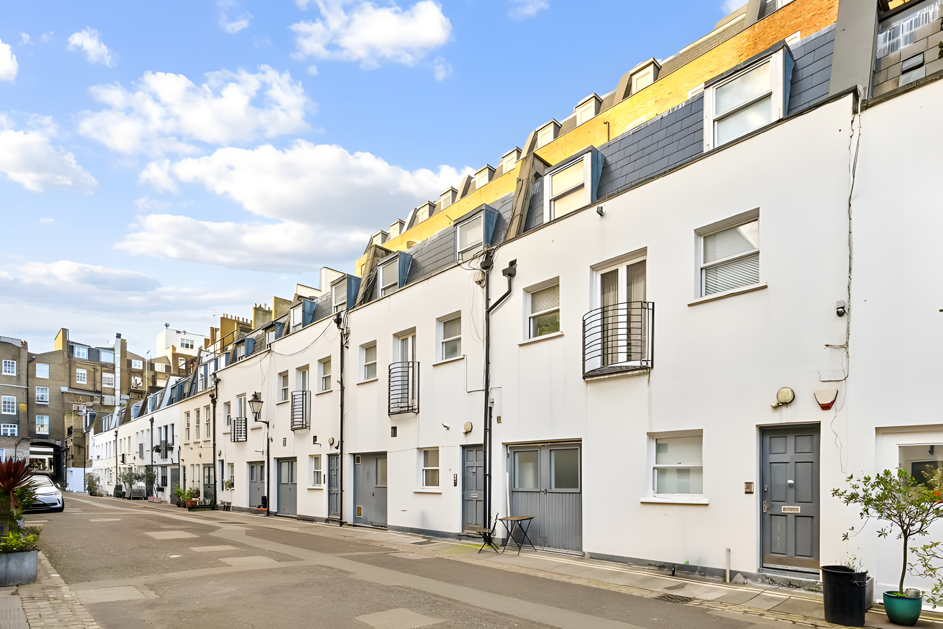 Notting_Hill_Vandermolen_Real_Estate3