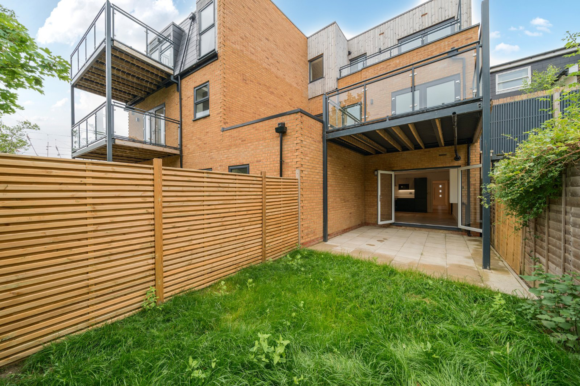 Dagmar_Road_Vandermolen_Real_Estate5