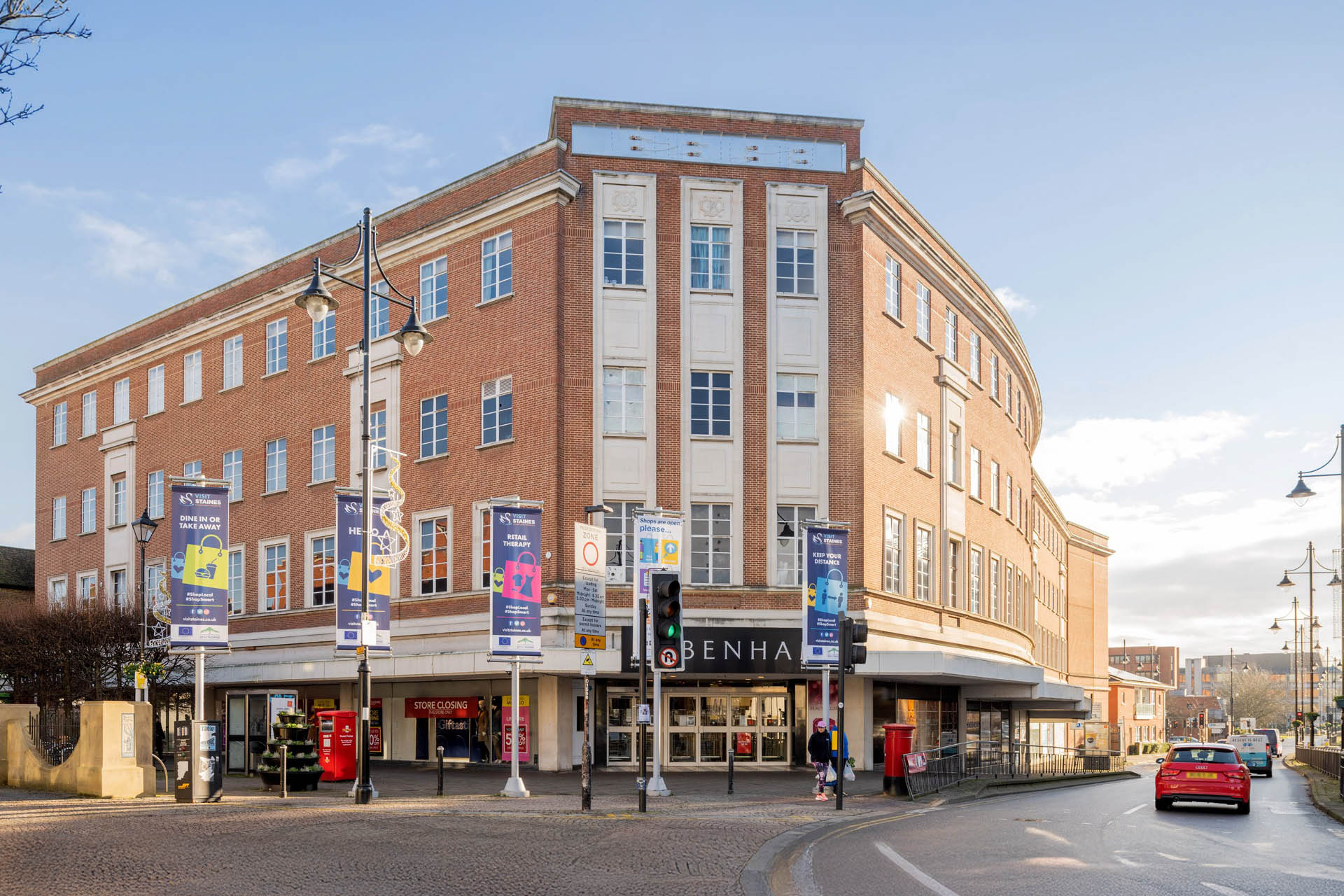 High_Street_Staines_Vandermolen_Real_Estate